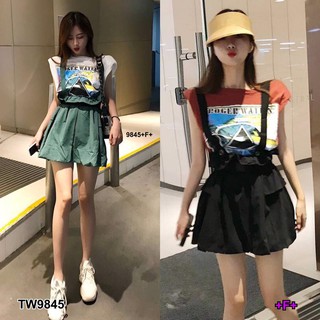 TwinsShopVip💗พร้อมส่ง TW9845 Set 2 ชิ้น เสื้อแขนกุด สกรีนอก + กระโปรงต่อสายเอี๊ยม