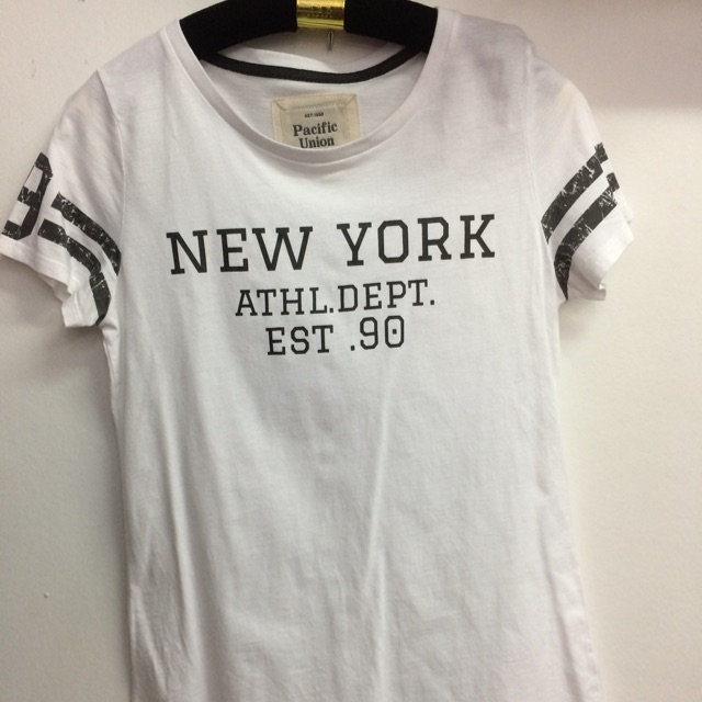 เสื้อยืดสีขาว pacific union