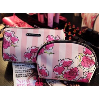 กระเป๋าใส่เครื่องสำอางค์ Victorias Secret
