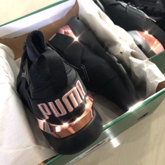 Puma รองเท้าผ้าใบ muse metallic rose gold ของแท้100%