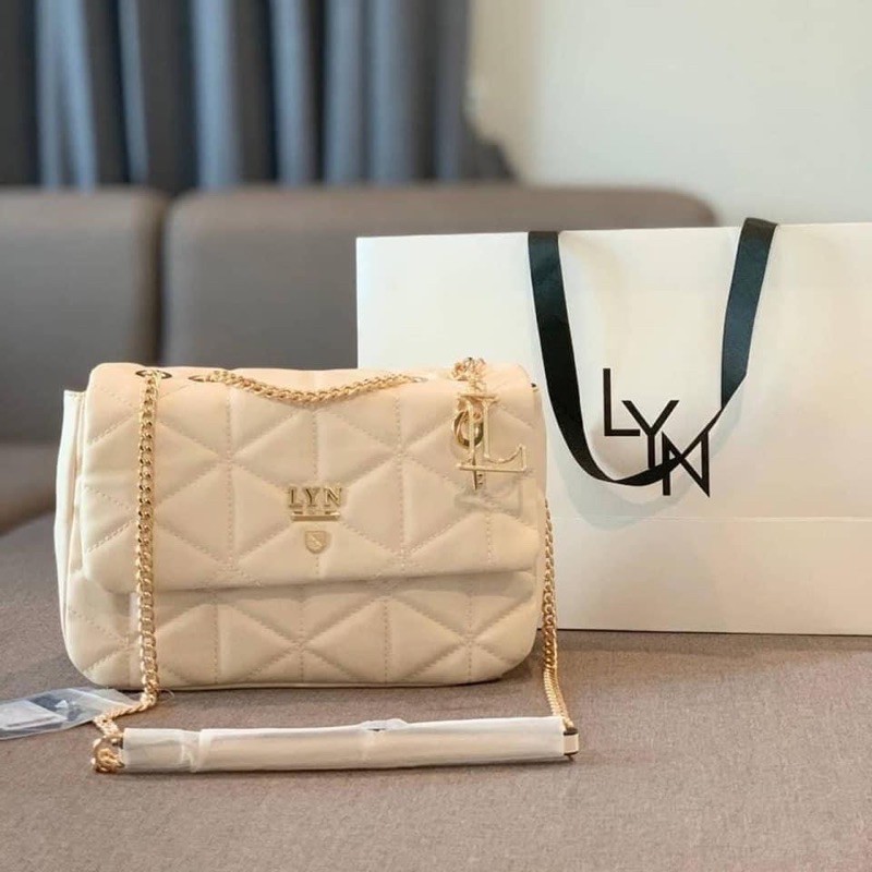 Lyn น้อนนุ่นนิ่ม มี10นิ้ว/9นิ้ว/8นิ้ว outlet