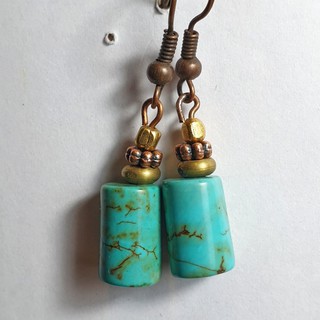 ต่างหูเทอควอยซ์  ต่างหูหินธรรมชาติ Natural turquoise earrings