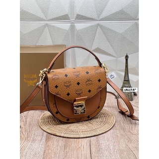 ส่งฟรี MCM MEDIUM PATRICIA SHOULDER BAG IN VISETOS(MC990)