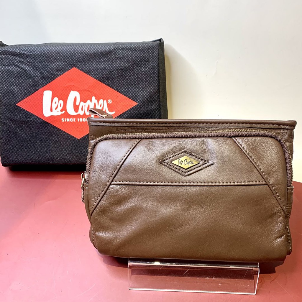 Lee Cooper กระเป๋าคลัทช์หนังชายหญิง YLS057-G1-1159B