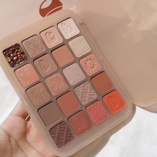 อายแชโดว์ โทนเกาลัด Chestnut Twenty Color Eyeshadow