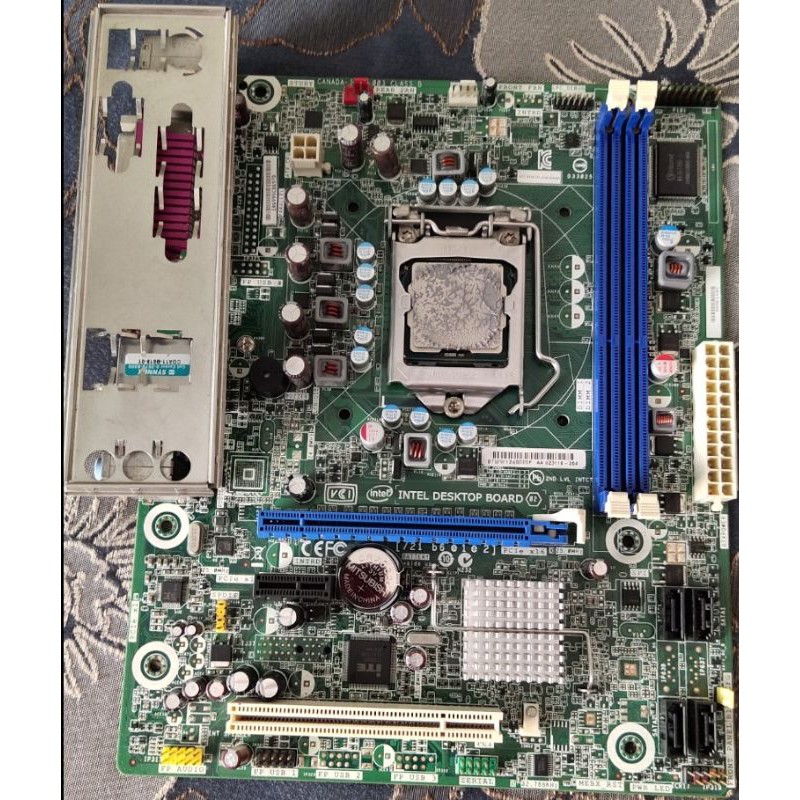 1155 Intel DH61WW มีฝาหลัง