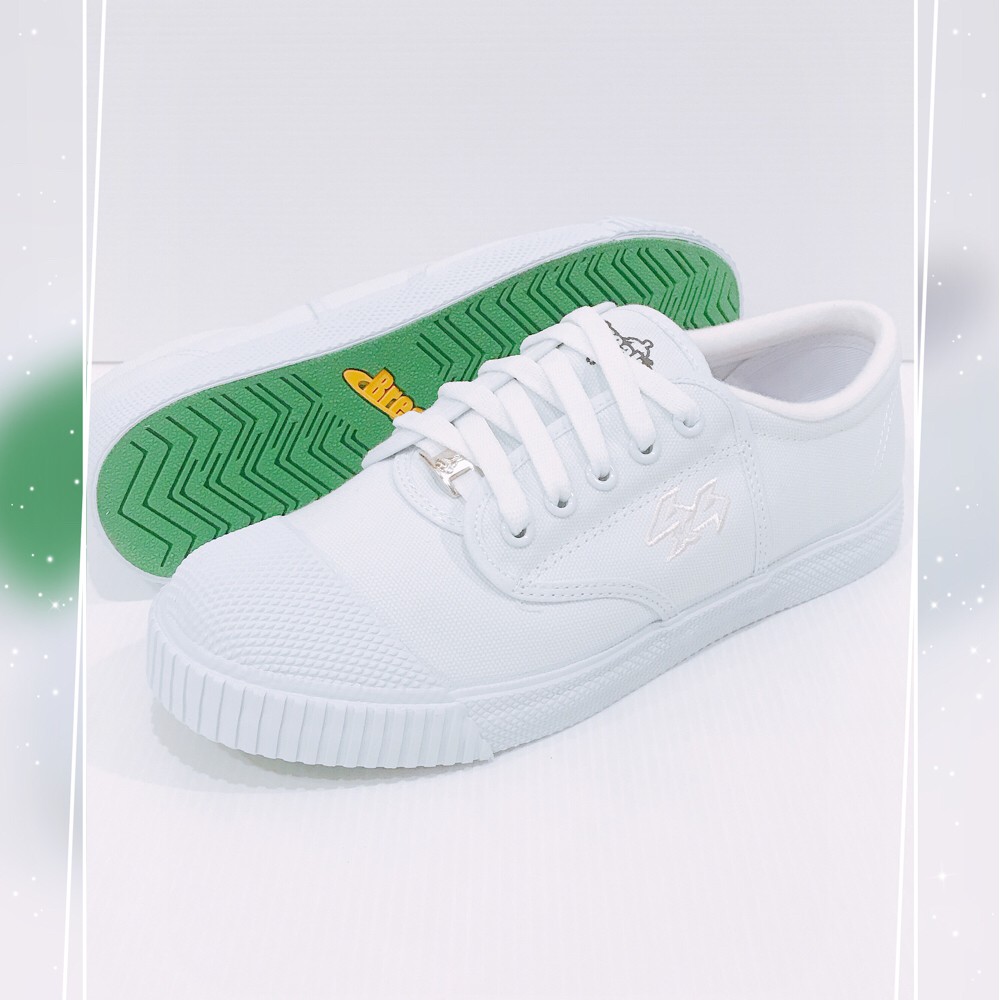 รองเท้า Breaker 4x4 สีขาว พื้นเขียว เบอร์ 37 - 45 รองเท้าผ้าใบเบรกเกอร์ รองเท้าเบรกเกอร์