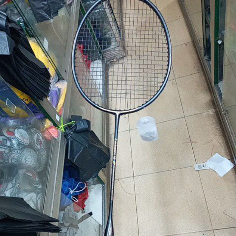 ไม้แบดมินตัน Yonex carbonex 15 jp