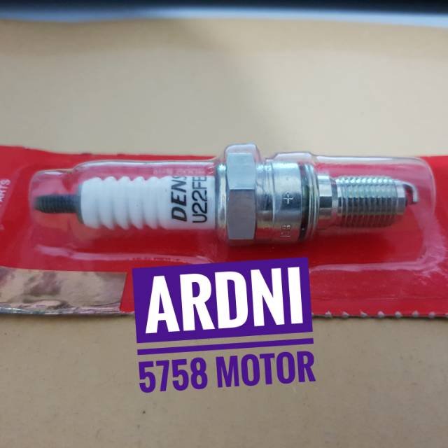 หัวเทียน Honda Denso U22FER9 Vario 110 คาร์บูเรเตอร์