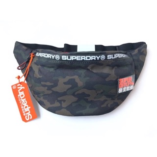 Superdry กระเป๋าคาด ขนาด : 25 x 17 x 8cm 💂‍♀️ ทหาร = 8 💶 : 2,050-