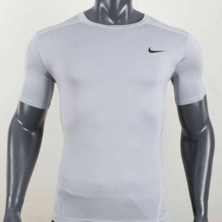 เสื้อออกกำลังกาย ระบายเหงื่อได้ดี รัดกระชับ Nike