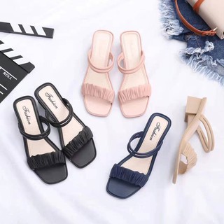 T77 รองเท้าแตะ รัดส้น นิ่ม สวมใส่สบายเท้า ดีไซด์น่ารัก มี 4 สี