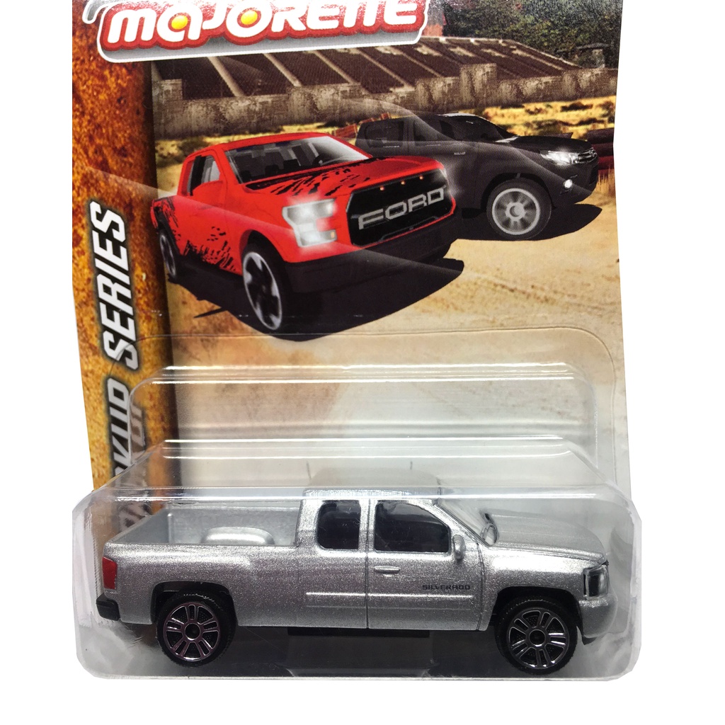 Majorette Chevrolet Silverado - Left Wipers - Silver Color /Wheels D5S /scale 1/71 (3 inches) Long P