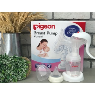 พีเจ้นเครื่องปั๊มน้ำนม แบบใช้มือคันโยก Pigeon Breast Pump Manual