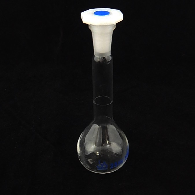 ขวดวัดปริมาตร จุกปิดพลาสติก Class A 25 มิลลิลิตร Volumetric Flask with Plastic Stopper (Class A) 25 ml.