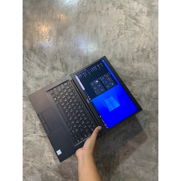 แรงมากแม่ตัวนี้ Dell Latitude 7490 i7-8650U สภาพนางฟ้า ราคาสุดคุ้ม  แถมฟรีกระเป๋าพร้อมเมาส์