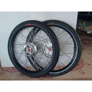 ชุดล้อสีดำ w125r/s w100s 2005 +ยางนอกในพร้อมใส่