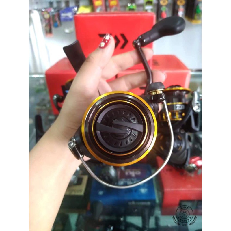 รอก Daiwa BG เบอร์ 2500 , 3000