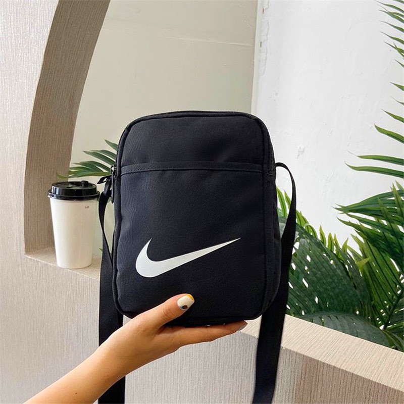 กระเป๋าสะพายข้างNike_ไนกี้ กระเป๋าแฟชั่นของแท้มือ 1