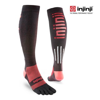 Injinji ถุงเท้าวิ่งแยกนิ้ว แบบยาว อัลตร้า คอมเพรสชั่น  ULTRA COMPRESSION OTC OVER THE CALF BLACK สีดำ