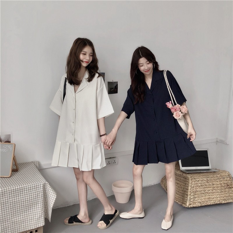 พร้อมส่งNavy ชุดเดรสสั้นจีบปลาย pantip white korean dress