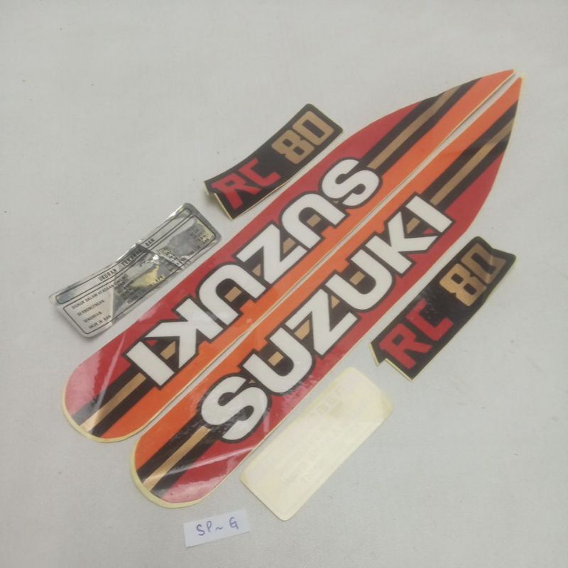 สติ๊กเกอร์แถบสติ๊กเกอร์ liss suzuki rc80 Rc 80 jetcoled bravo old stock nos SP-G