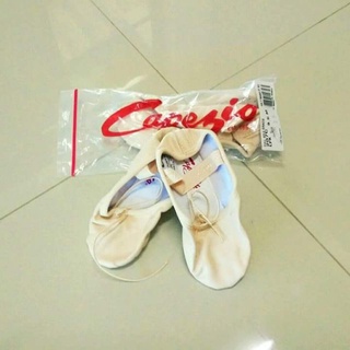 Capezio Ballet shoes รองเท้าบัลเล่ต์ หนังแท้ สีเนื้อ พร้อมส่ง1-2 วัน