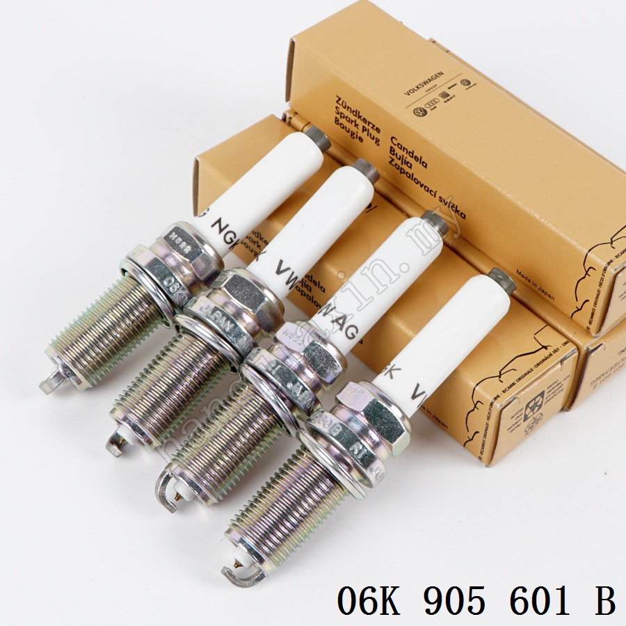 ราคา 4 รายการ EA888 หัวเทียนรุ่นที่สามเยอรมนี 06K905601บี