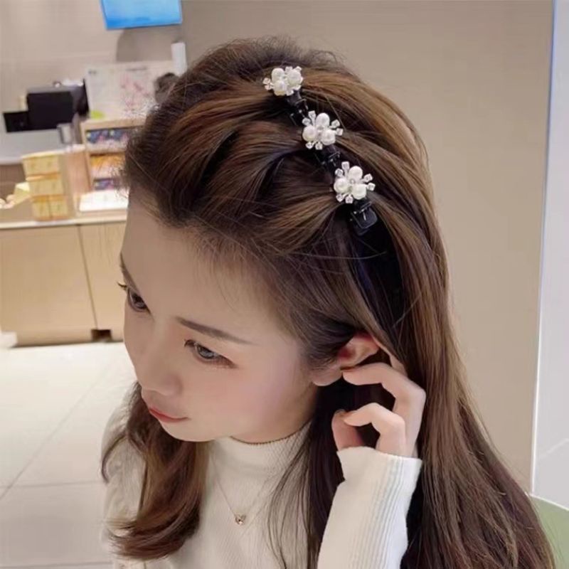 กิ๊ฟหนีบผมเป็นช่อแบบเกาหลี สวยมากๆค่ะ พร้อมส่งจ้า ร้านนี้ถูกที่สุดแล้ว กรุณาสั่ง2ชิ้นขึ้นไป