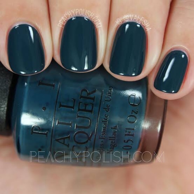 พร้อมส่ง OPI สี CIA = Color Is Awesome สี teal เข้ม โทนเขียวแกมน้ำเงิน มือขาว เท้าขาว แท้ %