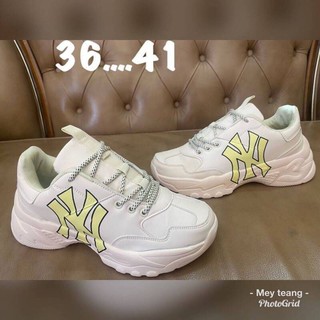 📌รุ่นฮิต 🔥ราคาดี 470 ฿ 🔥Size 36-41 นุ่มเบาใส่สบาย  🙏🏻สั่งสินค้าแจ้งไซต์ สี ที่เเชทแม่ค้าได้เลยจ้า ส่งสินค้าทุกวัน🙏🏻