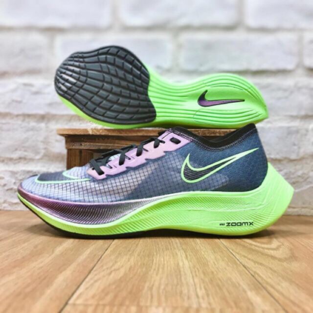 nike zoom fly next percent