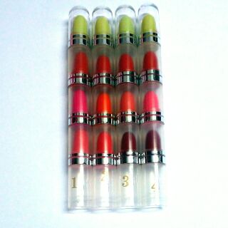 (ขายเซต 4 แท่ง)ลิปสติก 4 in 1
