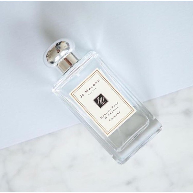 Jo Malone English Pear and Freesia Cologne 100 ML.