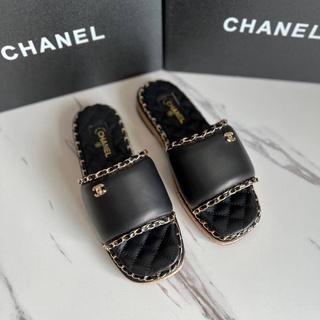 รองเท้าแตะ CHANEL FLAT  SHOES NEW COLLECTION 💛