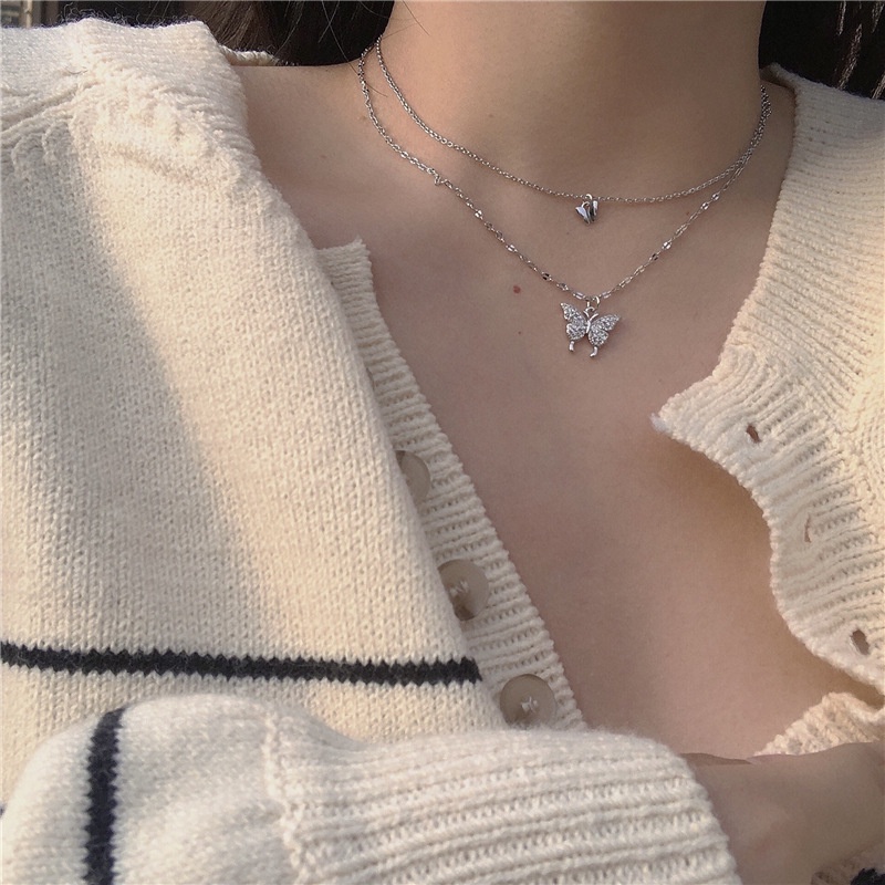 เครื่องประดับ สร้อยคอโซ่เงิน เกรด S925 จี้รูปผีเสื้อ ประดับเพชรคริสตัล สองชั้น แฟชั่นสําหรับผู้หญิง