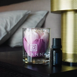 THANN Lavender and Rosemary Essential Oil 10 ml. มอบความสงบผ่อนคลาย ช่วยให้หลับสบาย