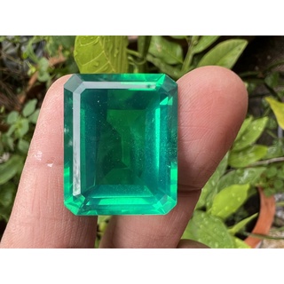 พลอย columbiaโคลัมเบีย Green Doublet Emerald มรกต very fine lab made OCTAGON shape 10x8 มม mm...4.35 กะรัต 1เม็ด carats