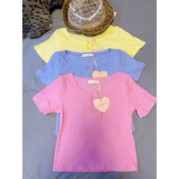 เสื้อครอป กระดุมหน้า#Siwashop