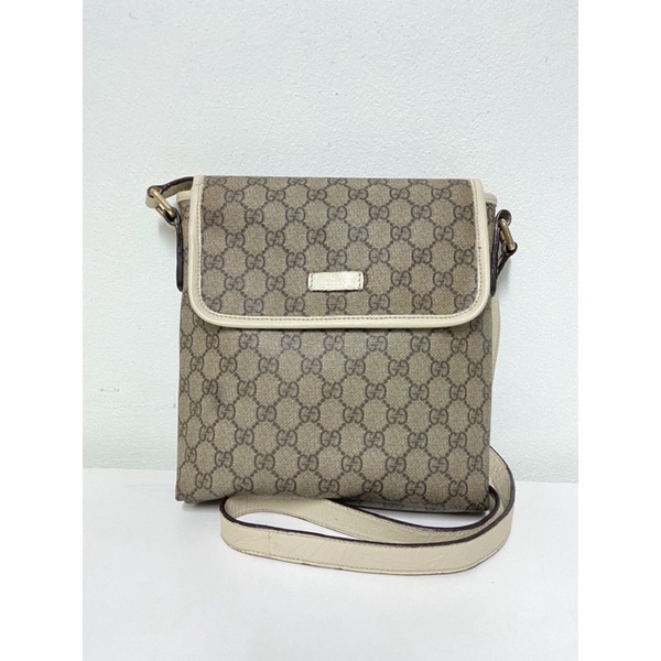 Gucci กระเป๋ามือ2ของแท้‼️ Gucci GG Supreme Shoulder Bag กระเป๋ากุชชี่ครอสบอดี้ สภาพดี