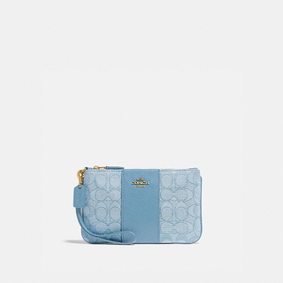 กระเป๋าคล้องมือ งานshop Coach SMALL WRISTLET IN SIGNATURE JACQUARD