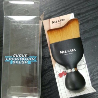 เกลี่ยรองพื้น Nee cara CURVED FACE BRUSH