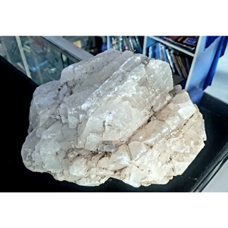 แร่ควอตซ์ (Quartz)-หินเขี้ยวหนุมาน