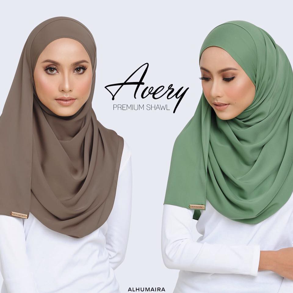 AVERY PREMIUM SHAWL.