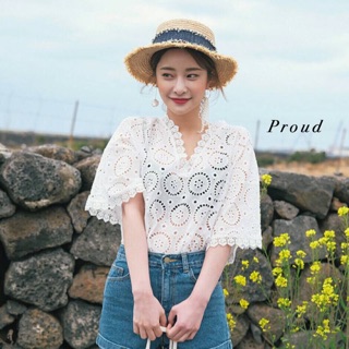 เสื้อคอตตอนเนื้อฉลุลาย