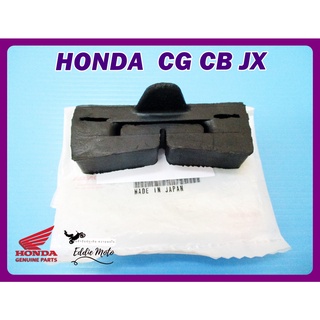 HONDA CG CB JX UNDER FUEL TANK RUBBER REAR SET "GENUINE PARTS"  // ยางรองถังน้ำมัน (ตัวหลัง) ของแท้ ฮอนด้า