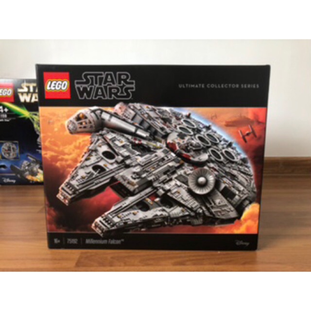 LEGO Star Wars 75192 Millennium Falcon