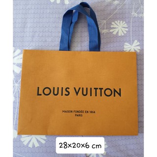 (พร้อมส่ง)*New*ถุงกระดาษ LV เเท้