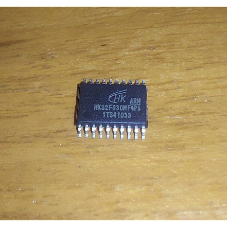 IC HK32F030MF4P6 MCU 32BIT 16K มันคือไมโครคอนโทรนเลอร์ ต้องเขียนโปรแกรมเข้าไปถึงใช้งานได้