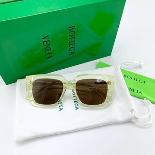 BOTTEGA VENETA LOGO SQUARE TRANSPARENT FRAMES SUNGLASSES แว่นตากันแดดแฟชั่น แบรนด์โบเตก้าเวเนต้า กรอบใส ทรงเหลี่ยม uv400